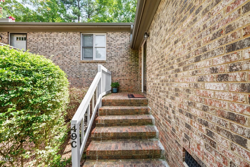 200 Woodcroft Pw #49c, Durham, NC 27713