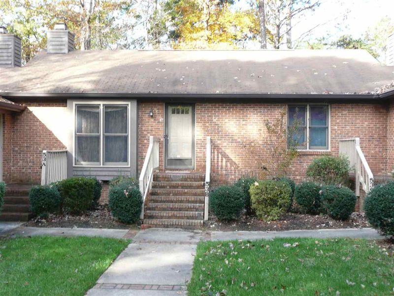 200 W Woodcroft Pw #53B, Durham, NC 27713