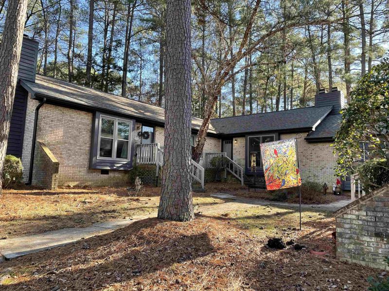 200 W Woodcroft Pw #54B, Durham, NC 27713