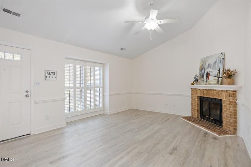 200 Woodcroft Pw #60c, Durham, NC 27713