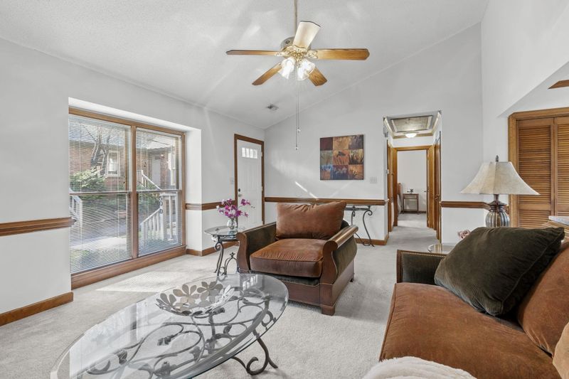 200 Woodcroft Pw, Durham, NC 27713