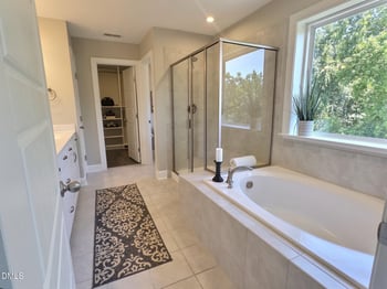200 Woodstaff Ave, Wake Forest, NC 27587