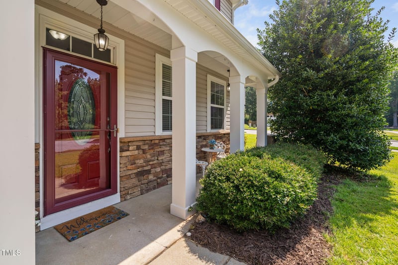 200 Woodvale Way, Fuquay Varina, NC 27526