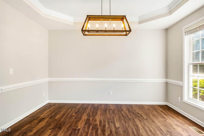 200 Worsham Dr, Chapel Hill, NC 27516