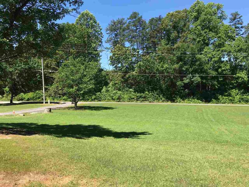 2000 Gentry Ridge Rd, Roxboro, NC 27574