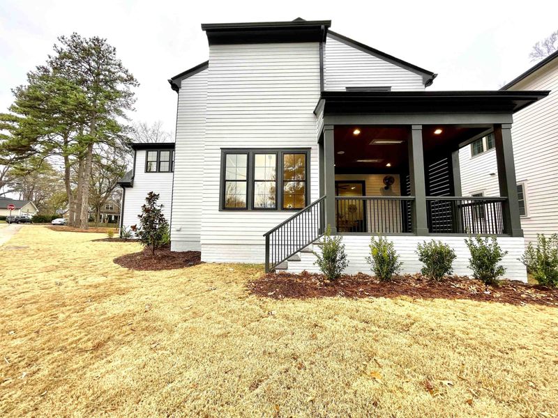 2000 Pine Dr, Raleigh, NC 27608