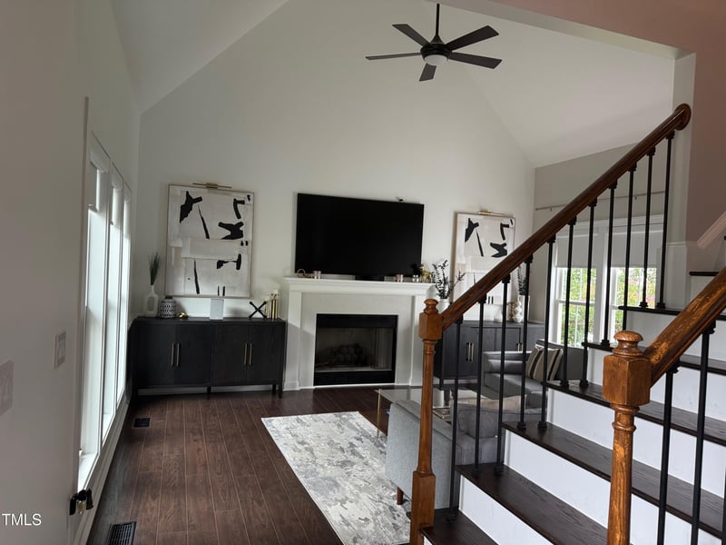 2000 Russell Dr, Raleigh, NC 27612