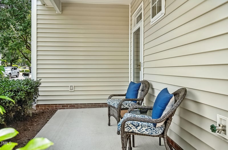 2000 Silky Dogwood Trl, Apex, NC 27502