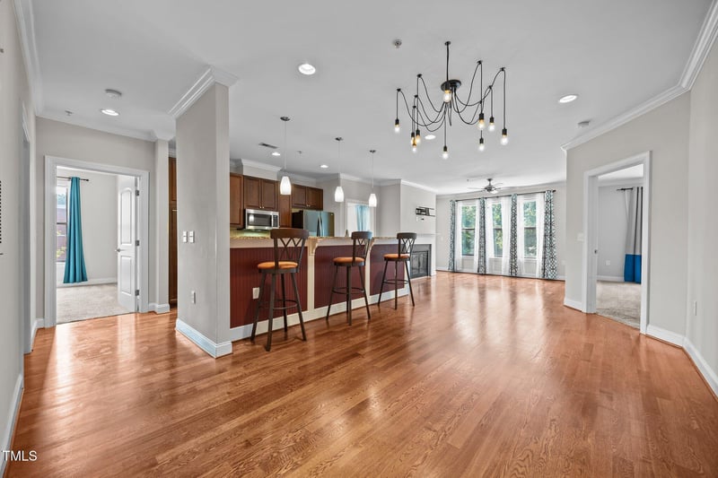 2000 Southpoint Lndg Way #2202, Durham, NC 27707