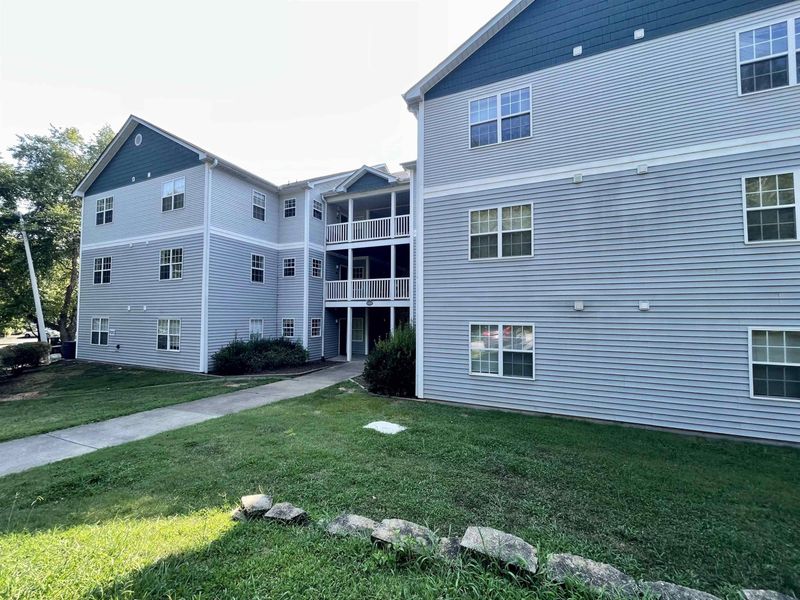 2000 University Woods Rd #204, Raleigh, NC 27603