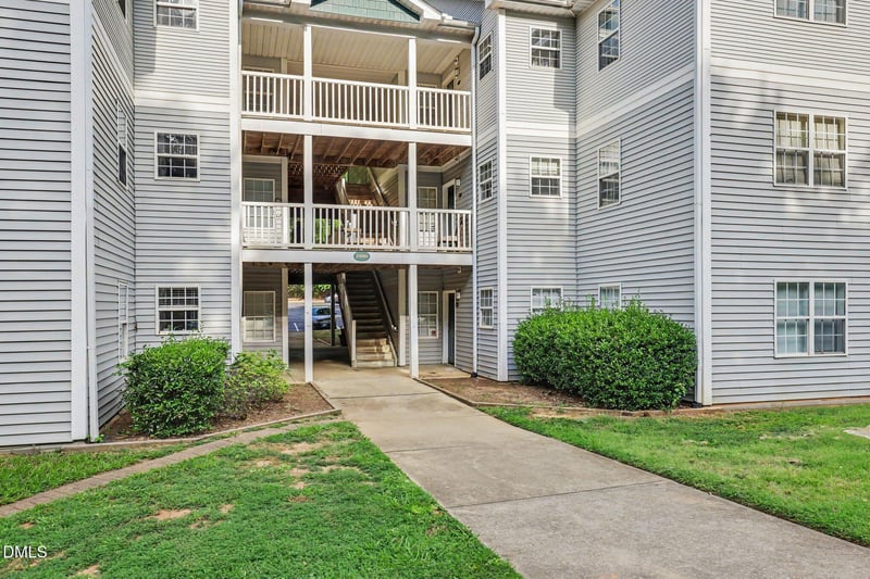 2000 University Woods Rd #303, Raleigh, NC 27603
