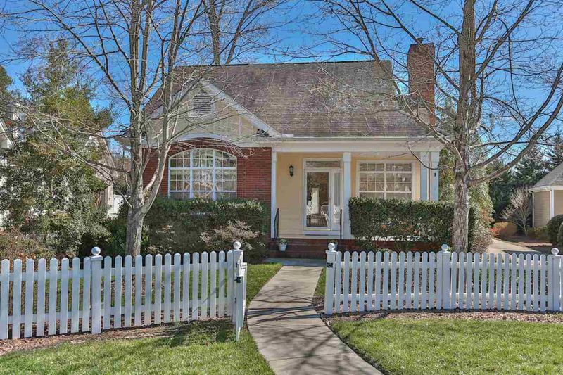 20006 Grier, Chapel Hill, NC 27517