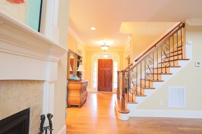 20009 Bragg, Chapel Hill, NC 27517