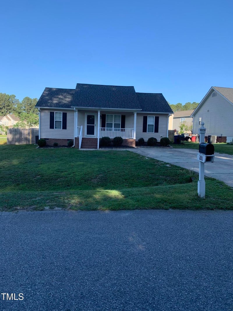 2001 Ballston Pl, Knightdale, NC 27545
