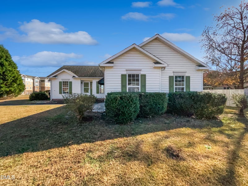 2001 Belford Dr, Sanford, NC 27330