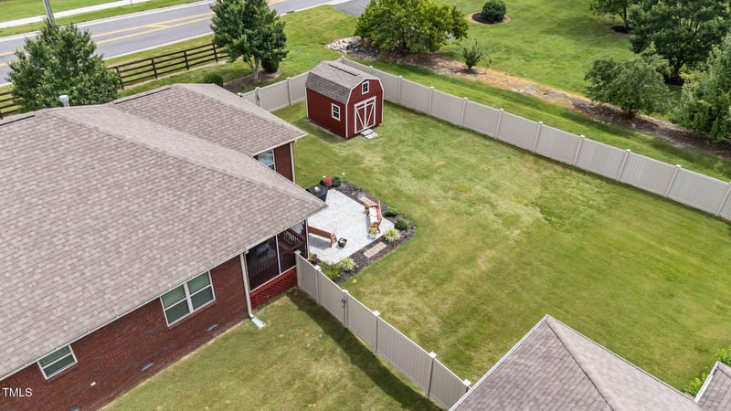 2001 Bunnfield Dr, Zebulon, NC 27597