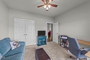 2001 Bunnfield Dr, Zebulon, NC 27597