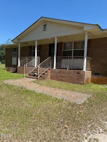 2001 Carr Creek Rd, Sanford, NC 27332