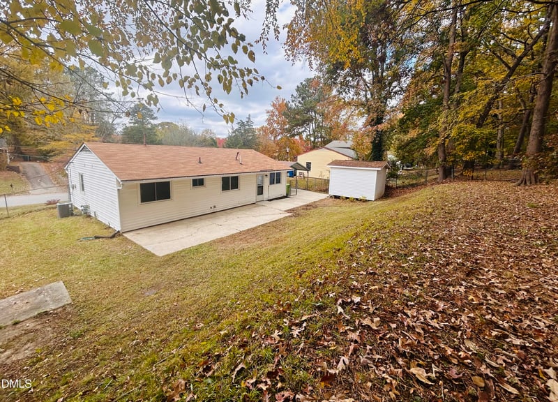 2001 Crawford Rd, Raleigh, NC 27610