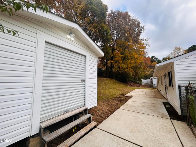 2001 Crawford Rd, Raleigh, NC 27610