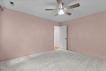 2001 Dobson Ct, Raleigh, NC 27612