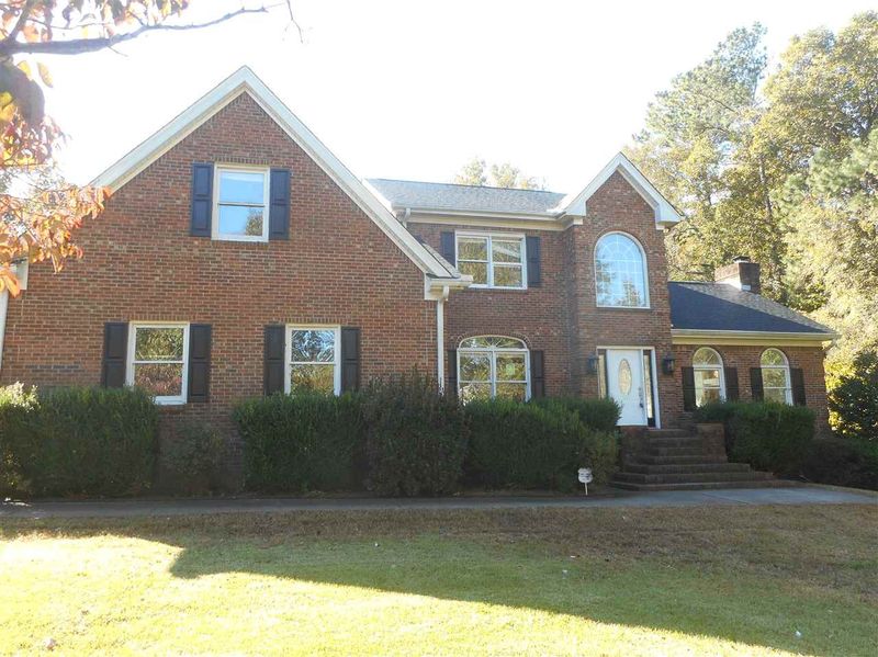 2001 Forest Dr, Clayton, NC 27520