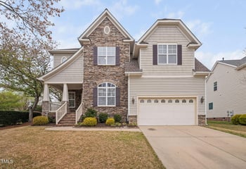 2001 Lilly Brook St, Fuquay Varina, NC 27526