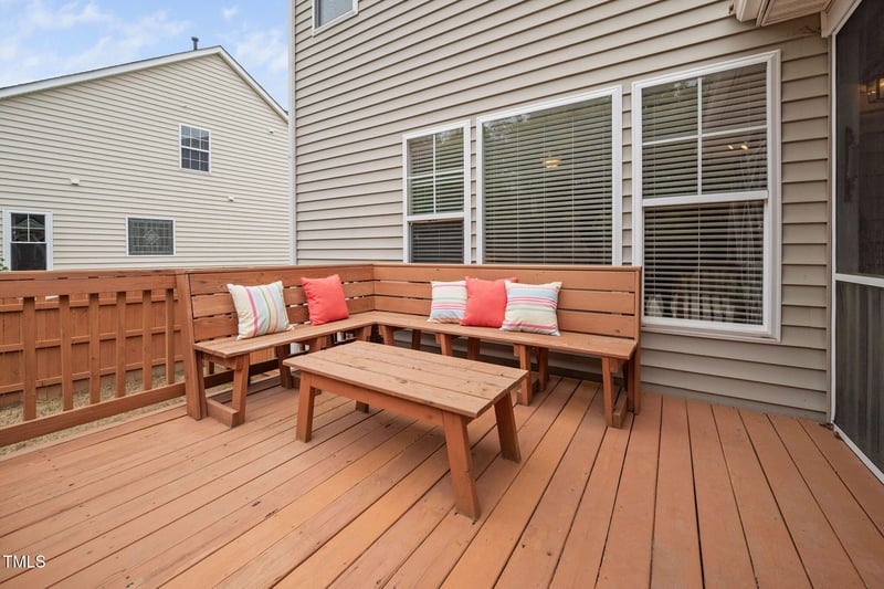 2001 Lilly Brook St, Fuquay Varina, NC 27526