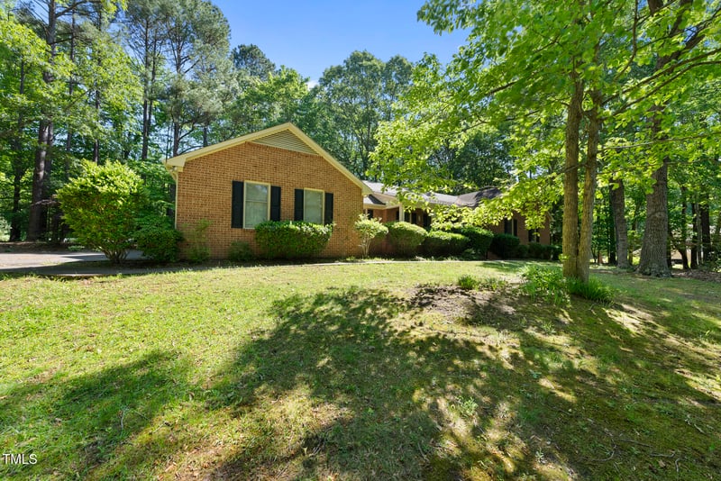 2001 Lovdal Dr, Raleigh, NC 27613