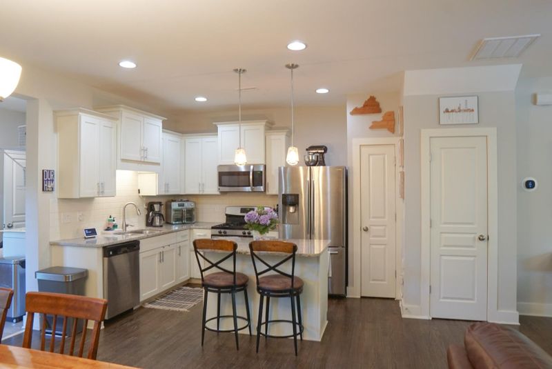 2001 E Main St, Durham, NC 27703