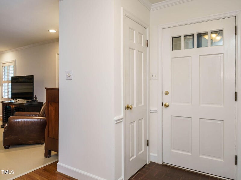 2001 Manuel St, Raleigh, NC 27612