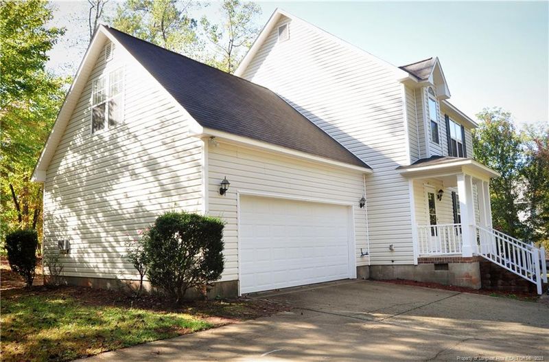 2001 Markham Dr, Sanford, NC 27330