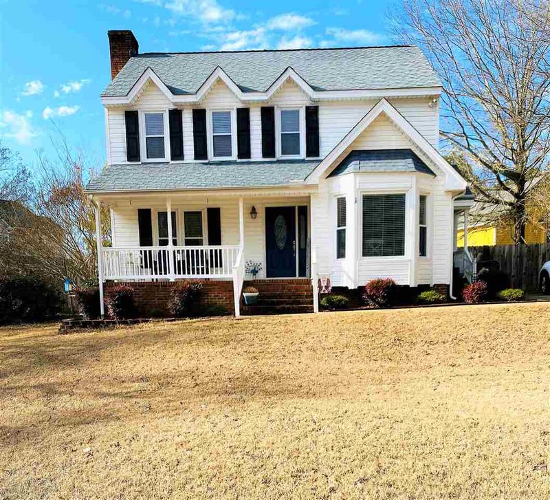 2001 Red Oak Ln, Clayton, NC 27520
