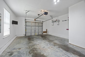 2001 Summerhouse Rd, Cary, NC 27519