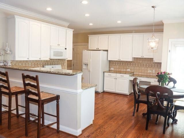 2001 Templeton Gap Dr, Apex, NC 27523