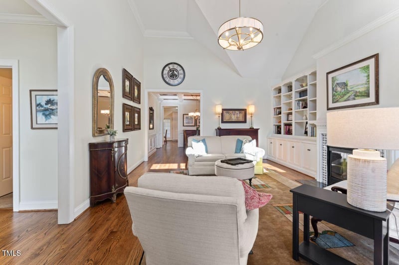 20010 Grier , Chapel Hill, NC 27517