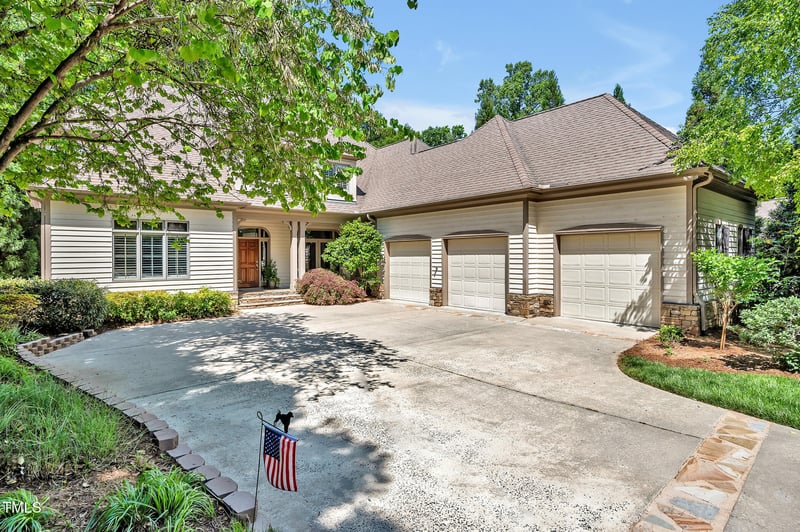 20011 Bragg , Chapel Hill, NC 27517