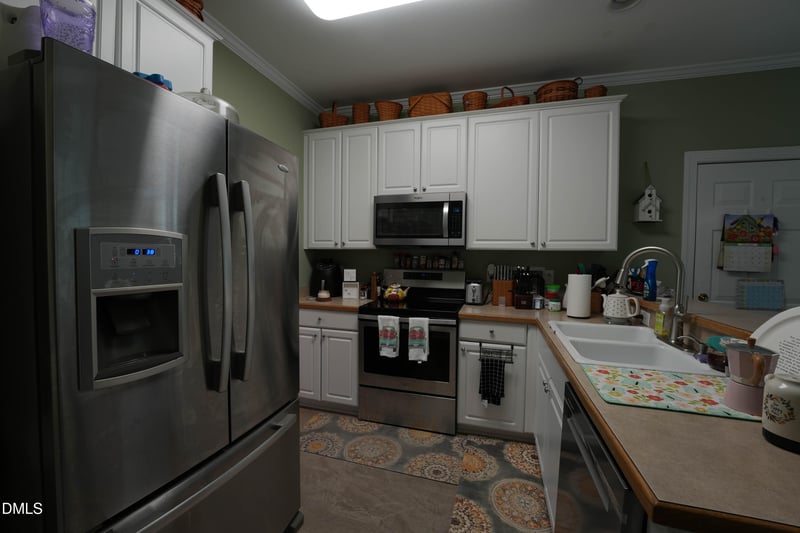 2002 Charlion Downs Ln, Apex, NC 27502