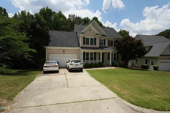 2002 Charlion Downs Ln, Apex, NC 27502