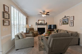 2002 Charlion Downs Ln, Apex, NC 27502