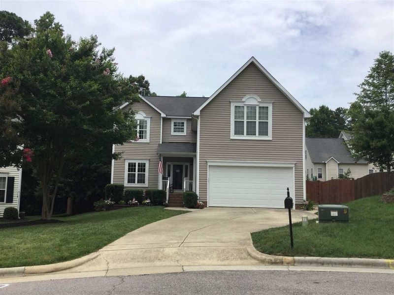 2002 Chimney Rock Ct, Apex, NC 27502