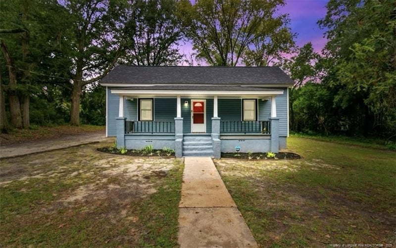 2002 Cowan St, Fayetteville, NC 28306