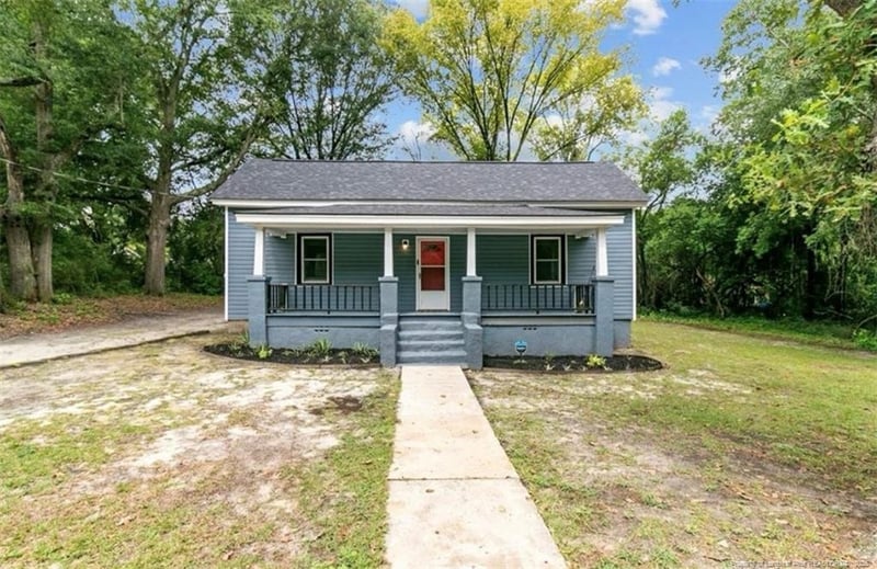 2002 Cowan St, Fayetteville, NC 28306