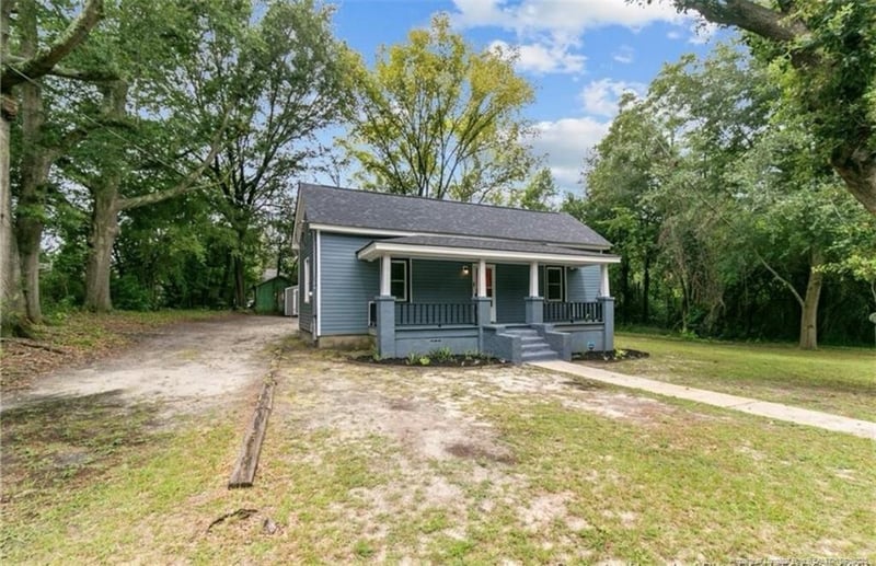2002 Cowan St, Fayetteville, NC 28306