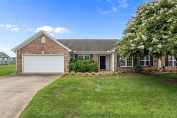 2002 Guinness Dr #5, Graham, NC 27253