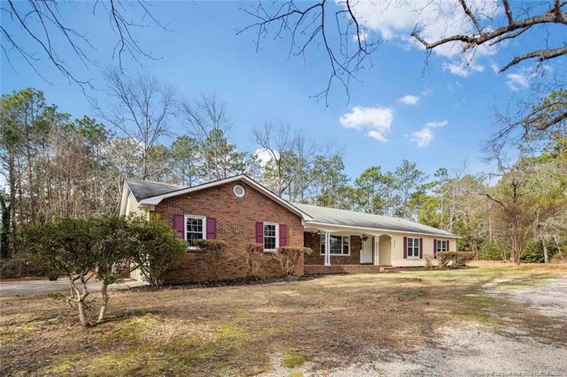 2002 Pinewood Ter, Fayetteville, NC 28304