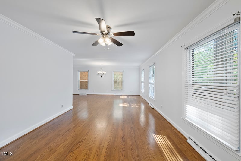 2002 N Shoreline Dr, Sanford, NC 27330