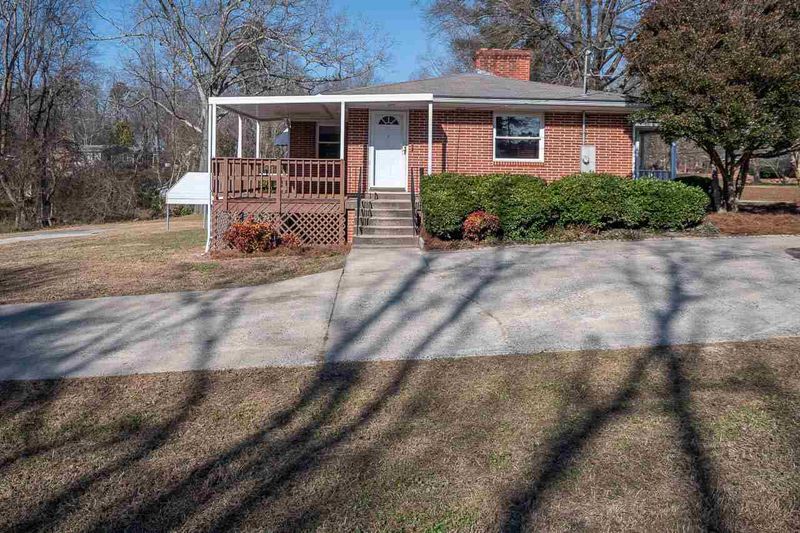 2002 So Hi Dr, Durham, NC 27703