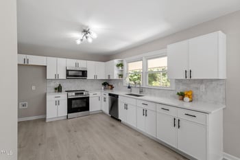 2003 Broadway Rd, Sanford, NC 27332