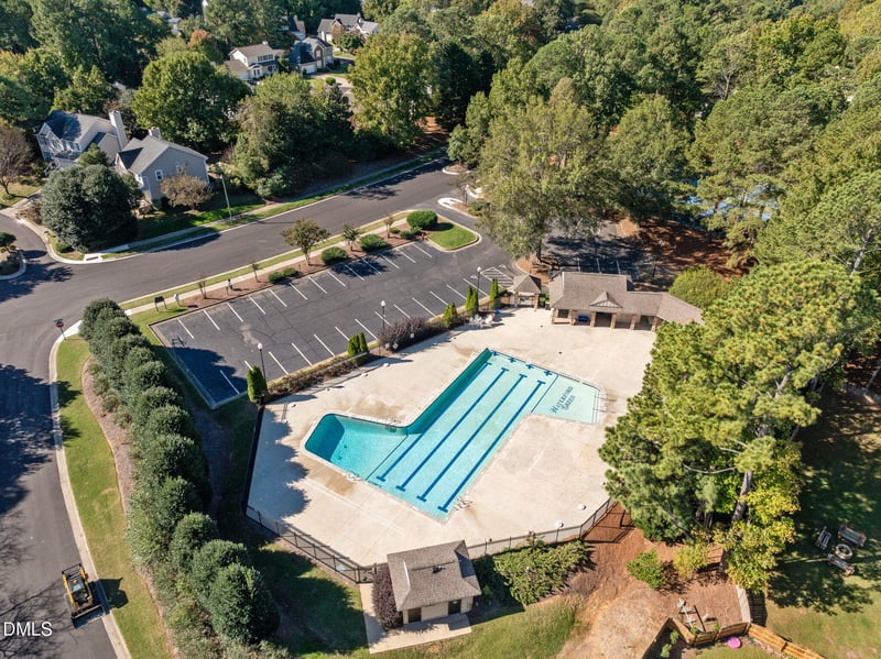 2003 Chedington Dr, Apex, NC 27502